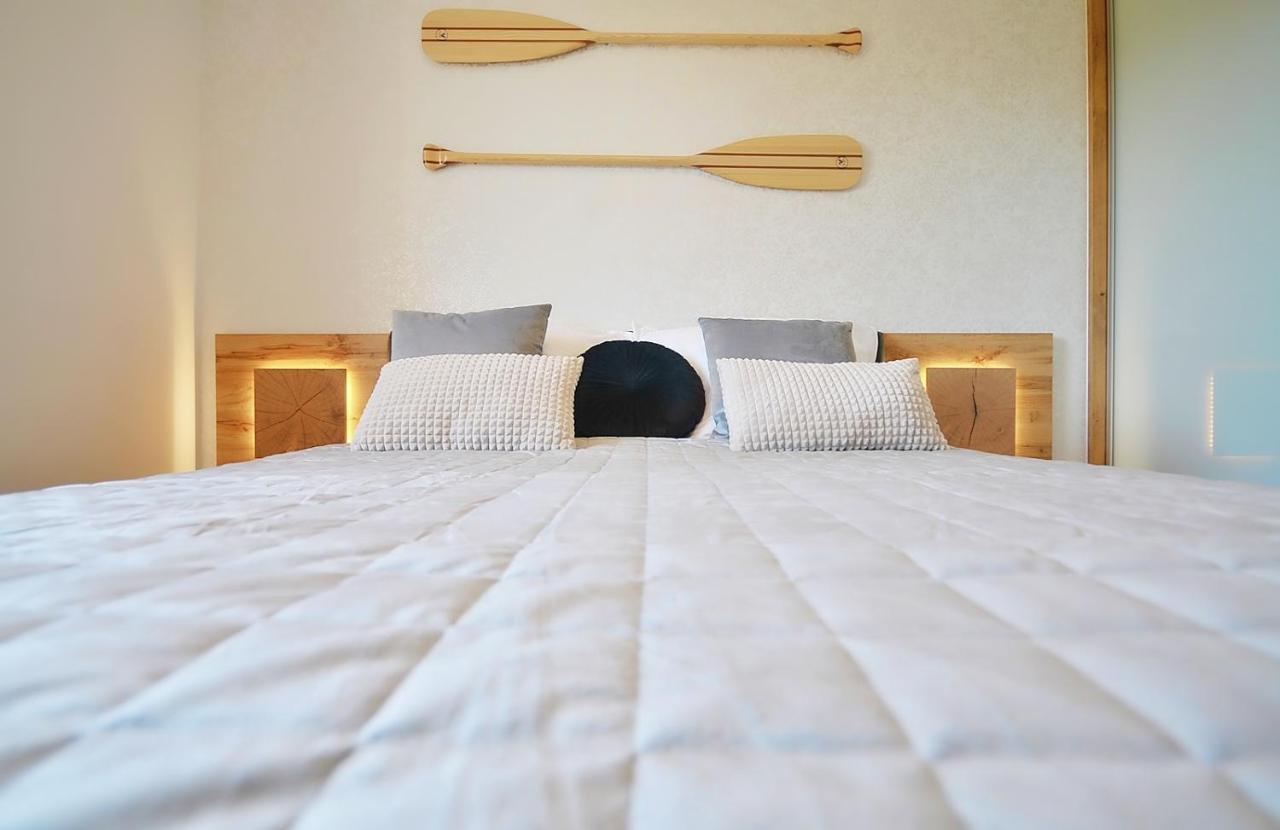 Apartament Dotta โควอบเซก ภายนอก รูปภาพ